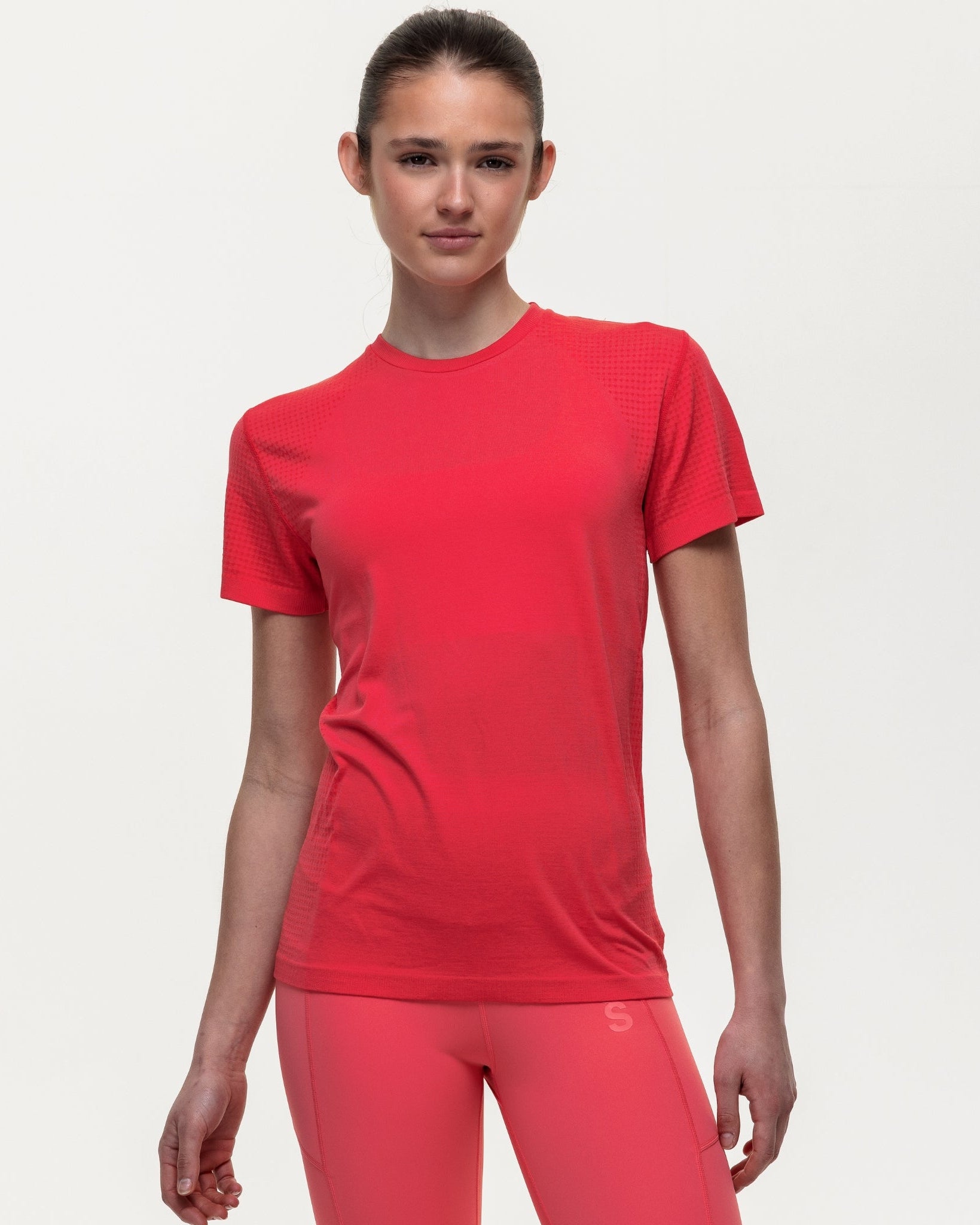 Seamless Performance Training Tee - Coral