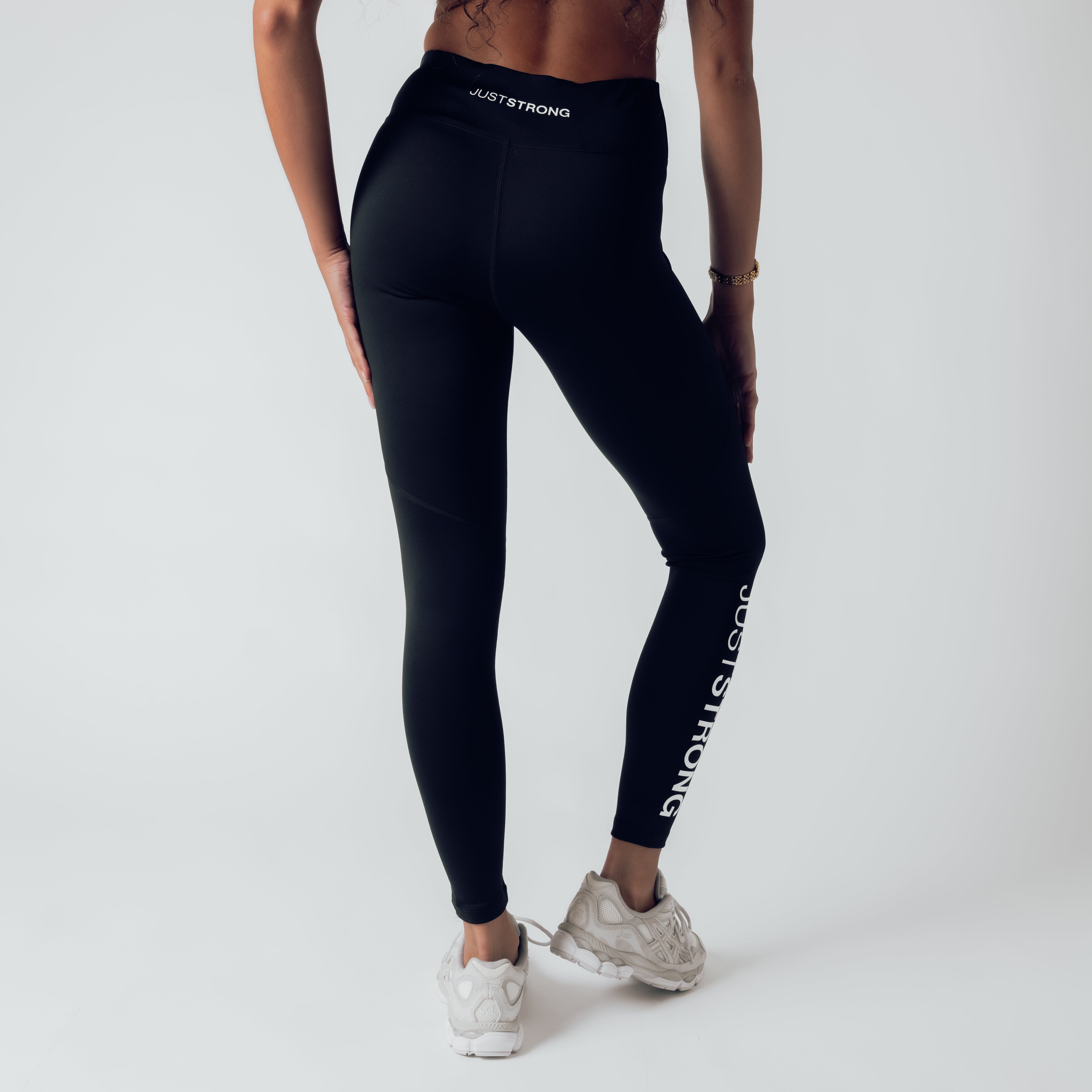 Motion Essential Leggings - Black Onyx